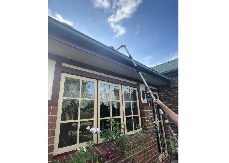 Gutter Cleaner